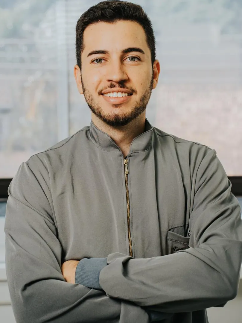 Foto do Dr. Erike Braga - Dentista na Odonto Braga